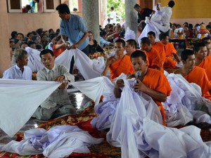 Đồng bào Khmer rộn ràng đón Tết Chol Chnăm Thmây