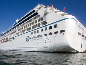 Tour du lịch tình dục trên du thuyền hút các cặp đôi