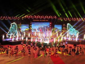 Carnaval Hạ Long được tổ chức trong khuôn khổ Hội nghị APEC