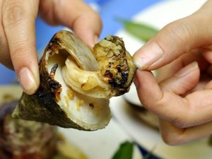 Ốc vú nàng - món ăn khiến du khách "chết mê" khi đến vùng biển