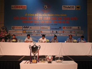 16 đội báo chí khu vực Hà Nội tranh giải Press Cup 2018