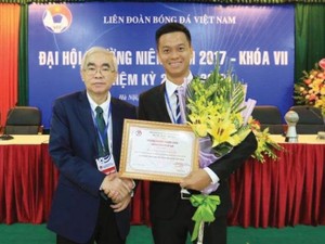 Trưởng ban bóng đá phong trào VFF: “Nâng tầm sân chơi người làm báo”!