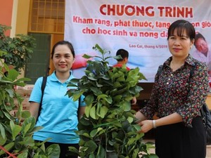Lào Cai: Trao tặng gần 2.000 cây ăn quả cho 3 trường vùng biên giới