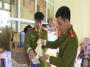 Phú Thọ: Xử lý hơn 8.000 vụ buôn bán hàng giả, hàng nhái