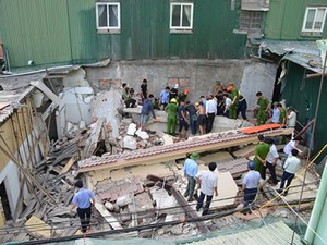 Nạn nhân vụ sập nhà 2 tầng ở Hà Tĩnh đã tử vong