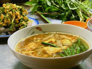Bún cá Num-bo-chóc mê hoặc thực khách sành ăn ở Sài Gòn