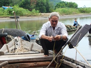 TT-Huế: Kỳ lạ, gia đình bao đời làm nghề "gõ cửa tử thần"