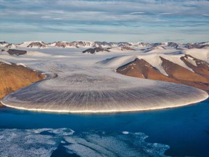 Tròn mắt trước vẻ đẹp ngoạn mục của các sông băng trên thế giới