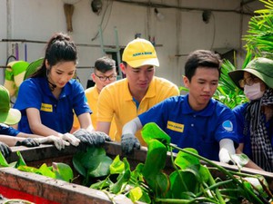 Á hậu Vivian Nguyên đảm nhiệm vị trí Tổng đạo diễn tại Cuộc thi Nữ hoàng Doanh nhân Việt Nam 2024- Ảnh 5.