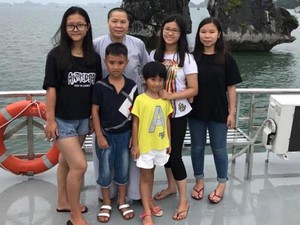 'Bước qua' miệng đời, ni sư ở Hà Nội 17 năm nuôi 7 đứa trẻ bị bỏ rơi