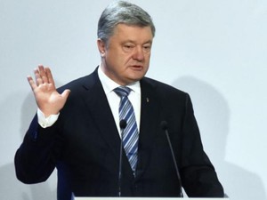 Cựu Tổng thống Ukraine Poroshenko bị tấn công ở Kiev