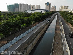 Ảnh, clip: Rào chắn để xây đường đua F1 đầu tiên tại Việt Nam