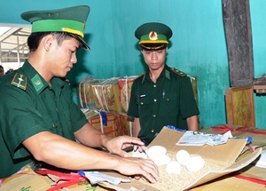 Quảng Ninh: Thực phẩm lậu “xé rào” kiểm soát