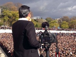 Hơn 20.000 người nhảy Gangnam Style tại Paris