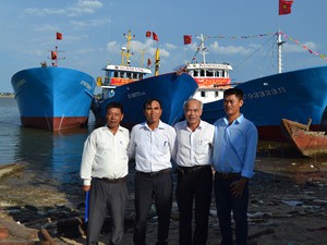 Agribank Quảng Trị đồng hành cùng ngư dân bám biển
