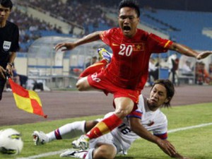 Niềm vui ĐT Việt Nam và nước mắt tuyển thủ lỡ “dính chàm”
