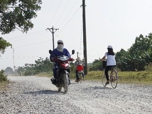 Thông tin mới nhất về vụ việc “đường nhựa thành đường nát ở Hà Nam”