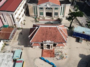 Độc đáo ngôi nhà kiến trúc Pháp của Bạch công tử ở Tiền Giang