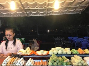 Khám phá chợ đêm nhộn nhịp bậc nhất Ninh Thuận