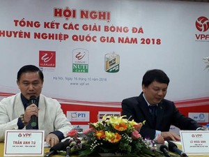 Đại hội VFF hoãn, CLB V.League không quan tâm?