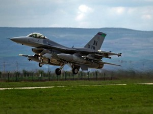 Đất nước này quyết mua F-16 Mỹ nhằm đoạn tuyệt với tiêm kích Nga