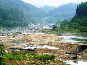 Đề nghị đắp đập sông Quảng Huế, lãnh đạo Quảng Nam nói chưa biết