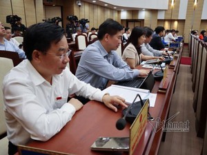 Hà Nội miễn nhiệm ủy viên UBND TP với Thiếu tướng Nguyễn Doãn Anh
