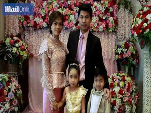 Thái Lan: Bố mẹ tổ chức đám cưới linh đình cho hai con sinh đôi 6 tuổi