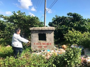 Gia Lai: Cả trăm bể chứa vỏ thuốc bảo vệ thực vật ngập trong rác bẩn