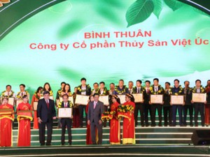 Tập đoàn Việt – Úc nhận bằng khen từ Bộ NNPTNT