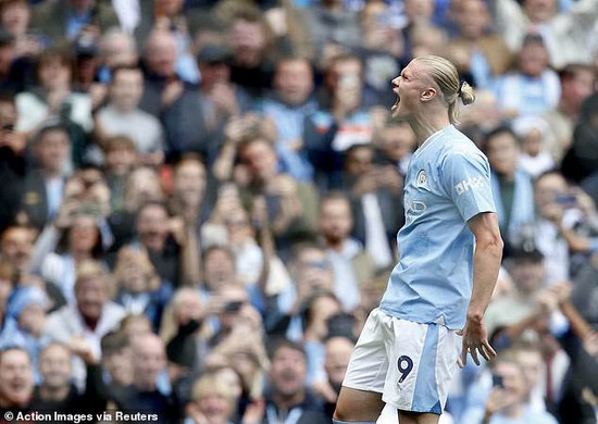 “Chấp” người trong hiệp 2, Man City vẫn nhẹ nhàng hạ  Nottingham Forest - Ảnh 1.