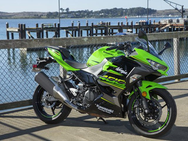 Kawasaki Ninja 400  Sport Motorcycle  Smooth  Powerful