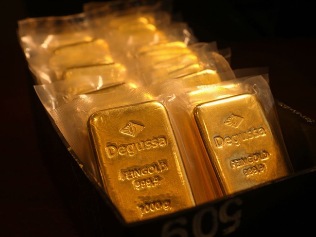 Chuyên gia dự đoán giá vàng tăng 10%, vượt 1.700 USD/oz năm 2020 - Ảnh 1.
