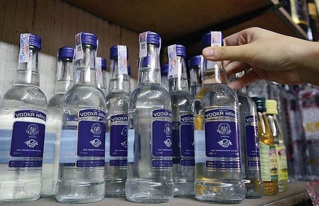 Vodka Hà Nội: Niềm tự hào của Hà Nội ngày càng &quot;nát tươm&quot; - Ảnh 1.