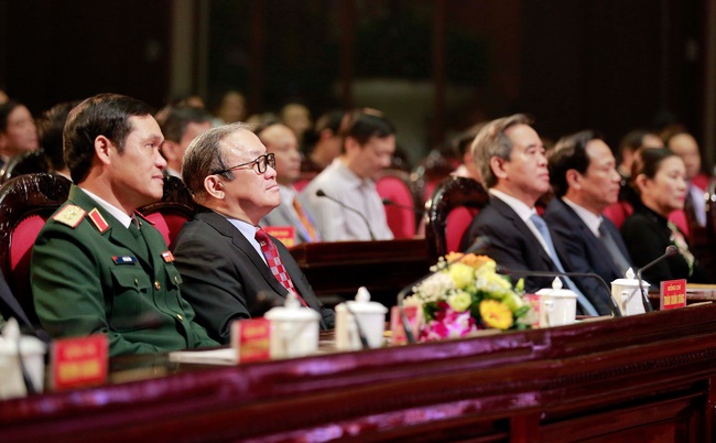 Lễ tôn vinh và trao danh hiệu 63 nông dân Việt Nam xuất sắc 2020 - Ảnh 10.