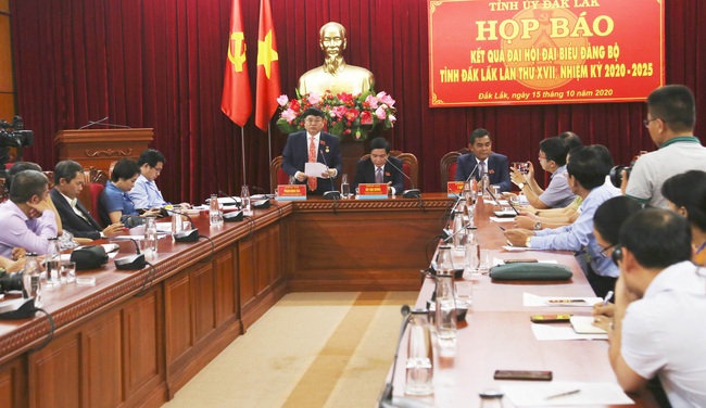 Tỉnh ủy Đắk Lắk thông tin về đơn tố cáo Bí thư tỉnh đạo văn - Ảnh 1.