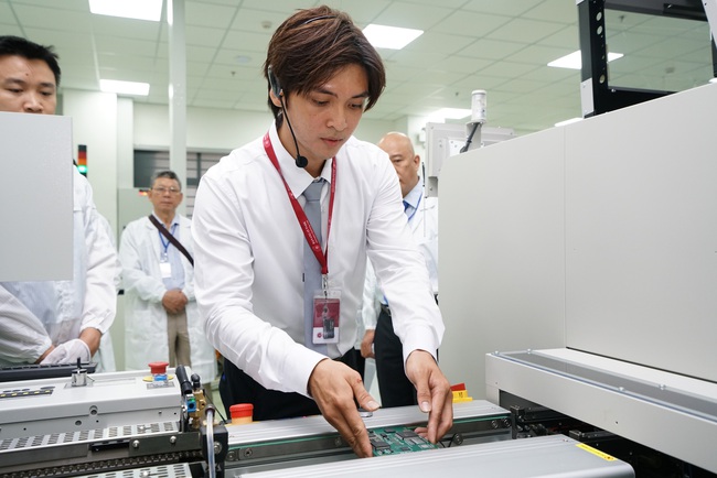 Đà Nẵng có trung tâm Nghiên cứu sản xuất và lắp ráp thiết bị điện tử công nghệ cao &quot;Madein Việt Nam&quot; - Ảnh 2.