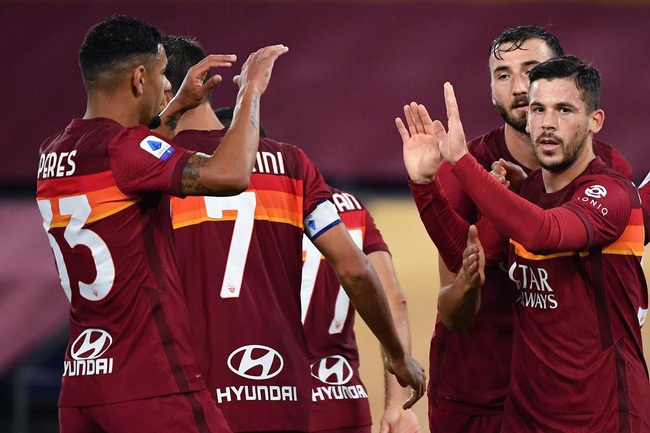 Roma đại thắng trước Benevento