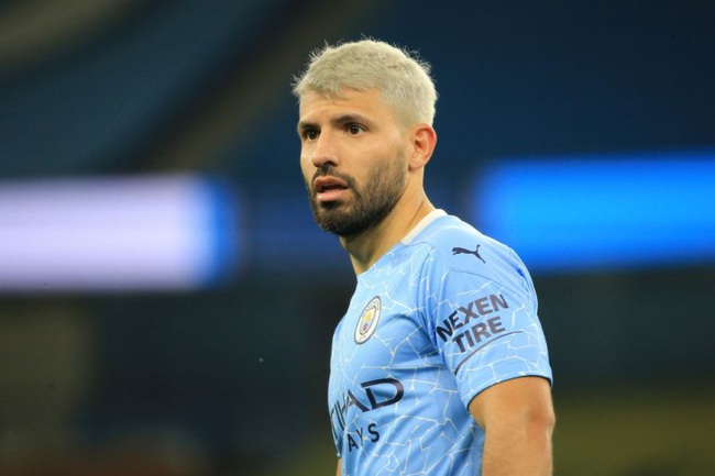 Aguero chưa thể lấy lại phong độ cao