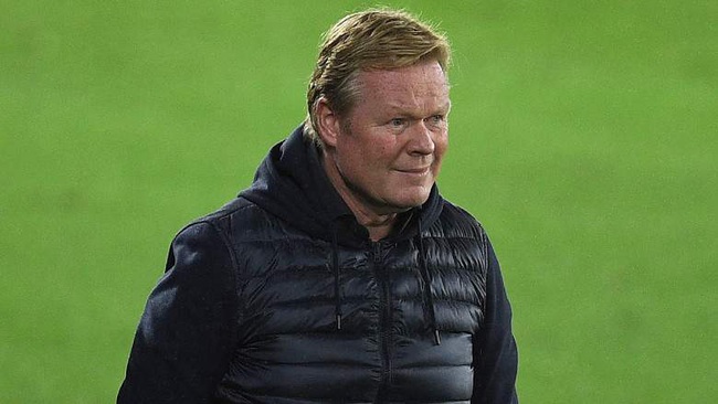 HLV Koeman phàn nàn về công tác trọng tài