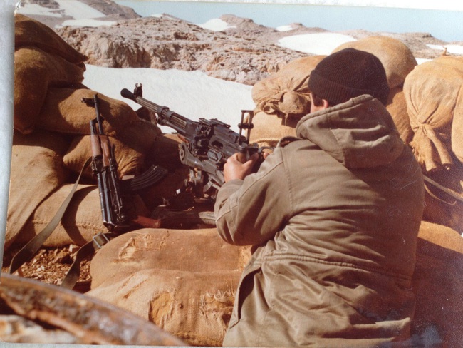 Khẩu súng máy cồng kềnh, cổ lỗ sĩ được Việt Nam dùng đánh Mỹ - Ảnh 11.
