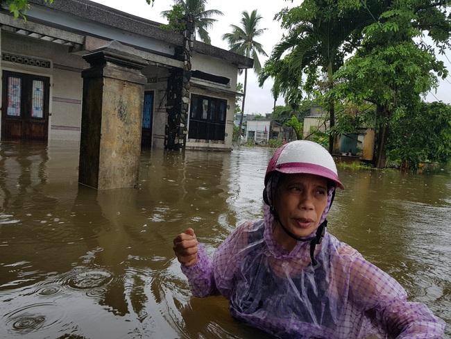 Đà Nẵng khẩn trương sơ tán người dân trước 15h ngày 27/10 - Ảnh 2.