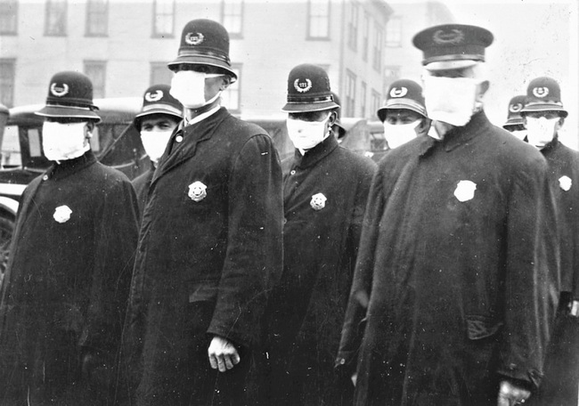 Đại dịch cúm năm 1918 đã ảnh hưởng lễ Halloween ở Mỹ như thế nào? - Ảnh 2.