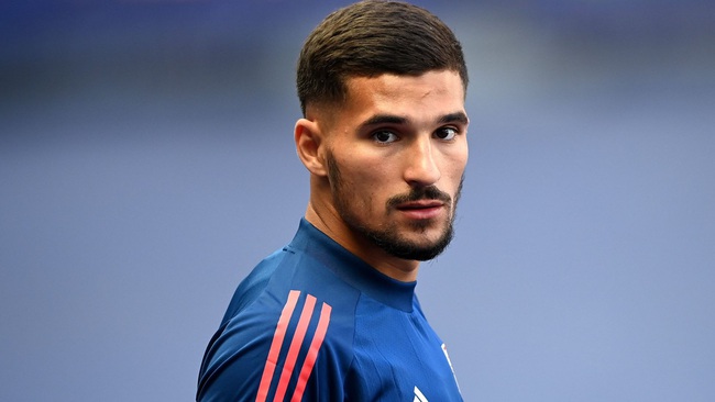 Houssem Aouar là mục tiêu cuối cùng của Arsenal ở hè này