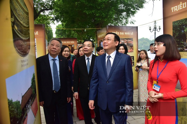 Lãnh đạo Hà Nội tham dự nhiều sự kiện chào mừng 1010 năm Thăng Long - Hà Nội - Ảnh 1.