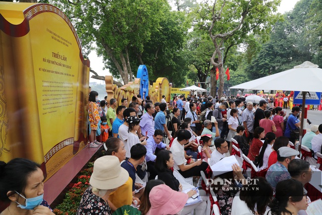 Lãnh đạo Hà Nội tham dự nhiều sự kiện chào mừng 1010 năm Thăng Long - Hà Nội - Ảnh 6.