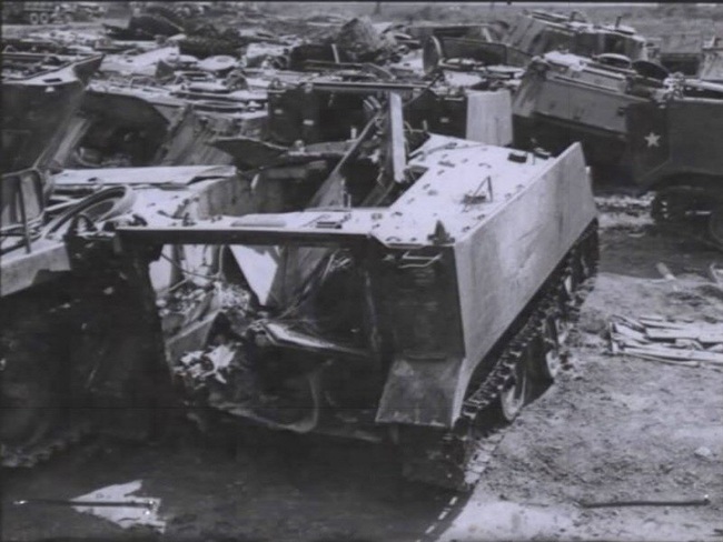 Kinh hoàng “nghĩa địa” xe thiết giáp M113 trong Chiến tranh Việt Nam - Ảnh 1.