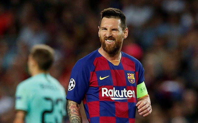 Barca khủng hoảng tài chính, Messi có thêm... may mắn để ra đi - Ảnh 1.