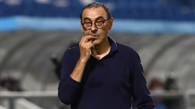 Sarri sắp có cơ hội đối đầu với Juventus