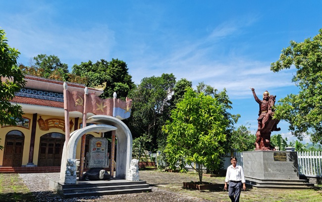 Nơi ghi dấu các “anh hùng   nông dân” miền Trung - Tây Nguyên - Ảnh 1.